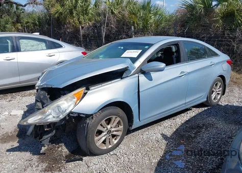 2011 Hyundai Sonata Gls from USA, damaged, VIN 5NPEB4AC7BH204557